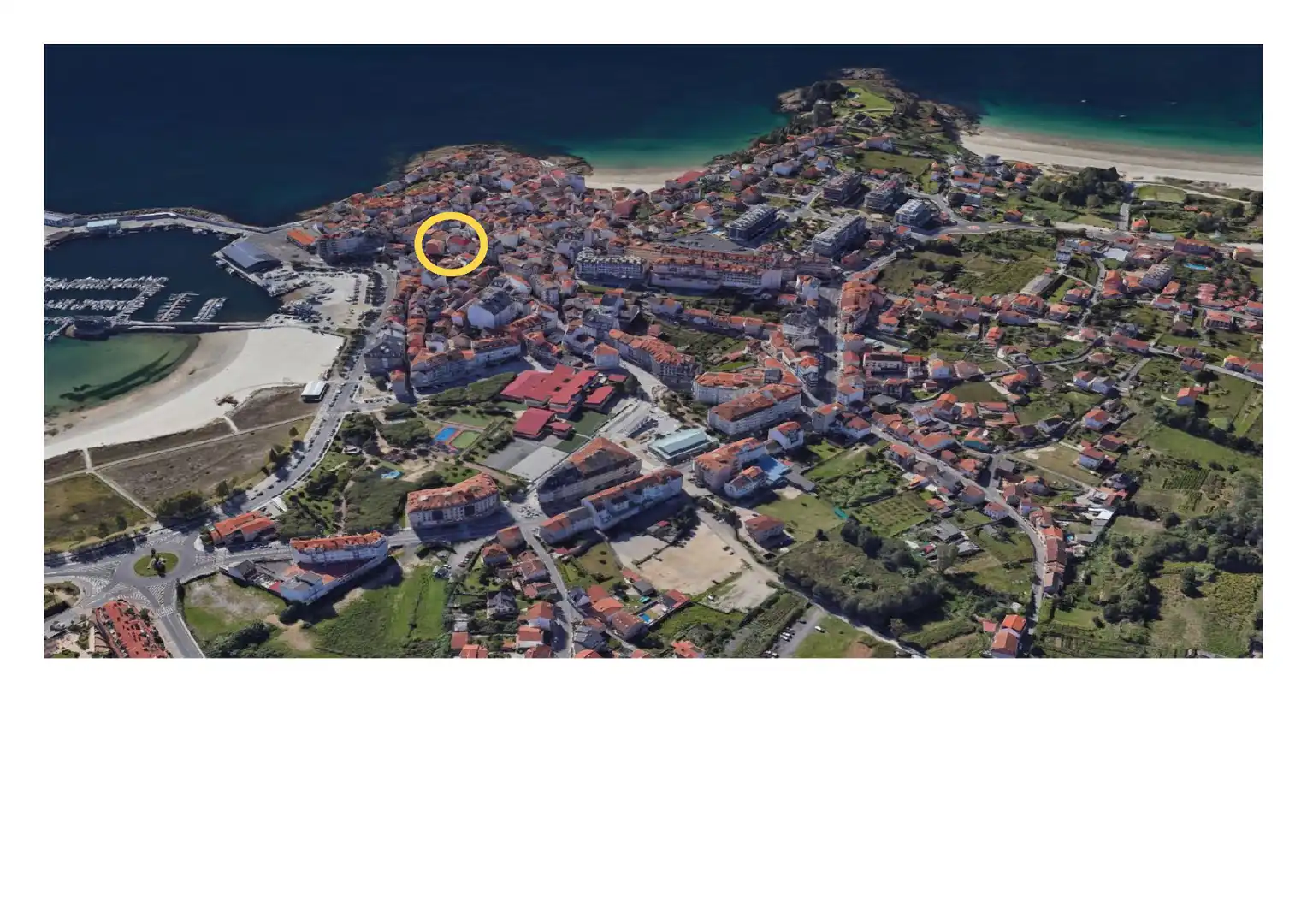 Exterior view of Flat for sale in Sanxenxo  with Parquet flooring, Terrace and Oven