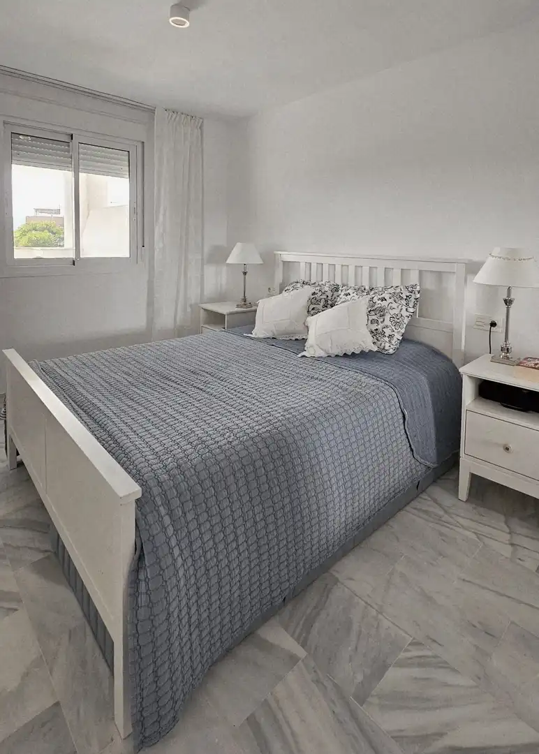 Apartament amb piscina en venda a Doña Julia Golf, imagen 3