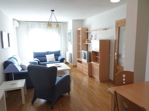 Sala de estar de Piso de alquiler en Ciudad Real Capital con Aire acondicionado, Calefacción y Parquet