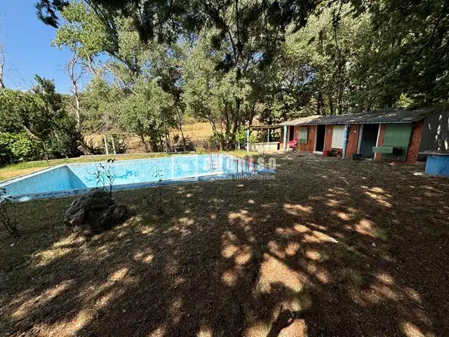 Swimming pool of Houses for sale in Sacedón