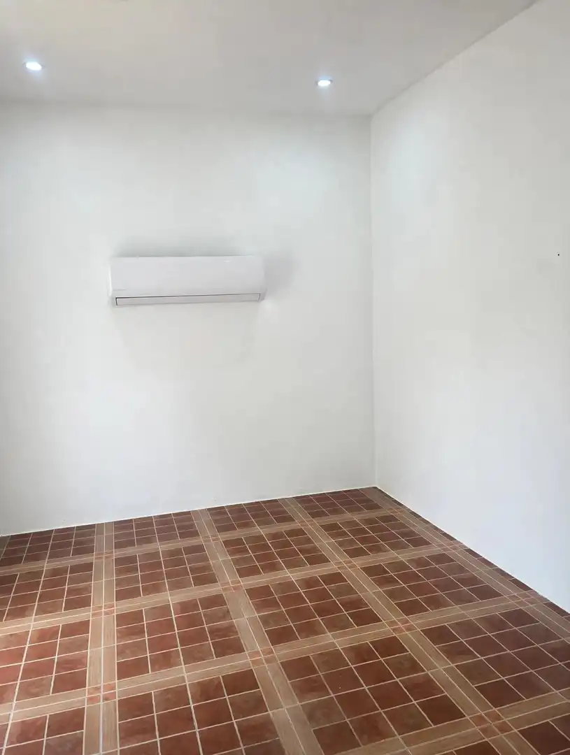 Casa adosada en venta en Alhendín con Terraza, Trastero y Balcón