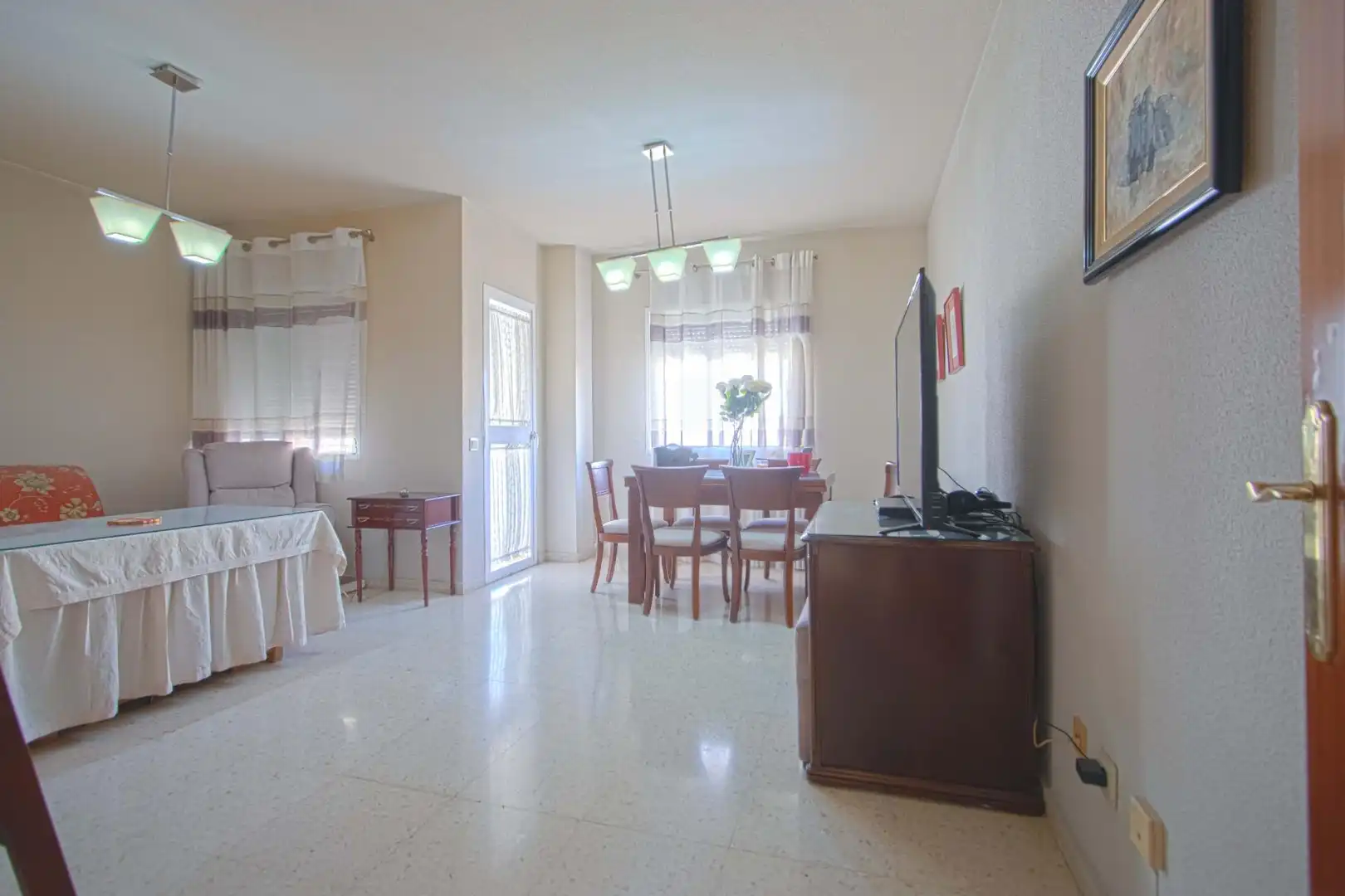 Living room of Flat for sale in Sevilla  with Air Conditioner, Heating and Terrace