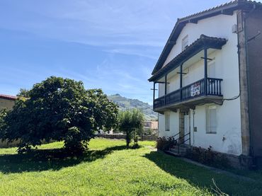 House with balcony for sale in Liérganes - CL PARAYON 12