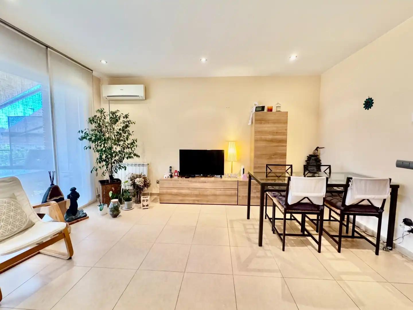 Living room of Houses for sale in Artés  with Air Conditioner, Heating and Private garden