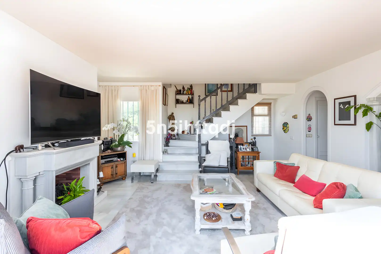 Sala de estar de Ático en venta en Marbella con Terraza, Piscina y Amueblado