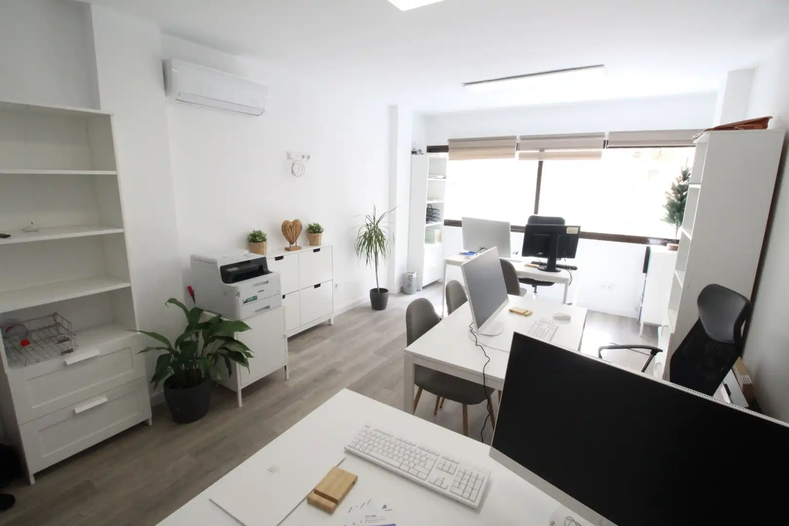 Bureau avec ascenseur à louer à COMEDIAS, imagen 2