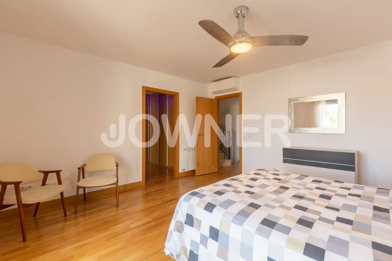 Dormitori de Casa o xalet de lloguer en Tres Cantos amb Aire condicionat, Jardí privat i Terrassa