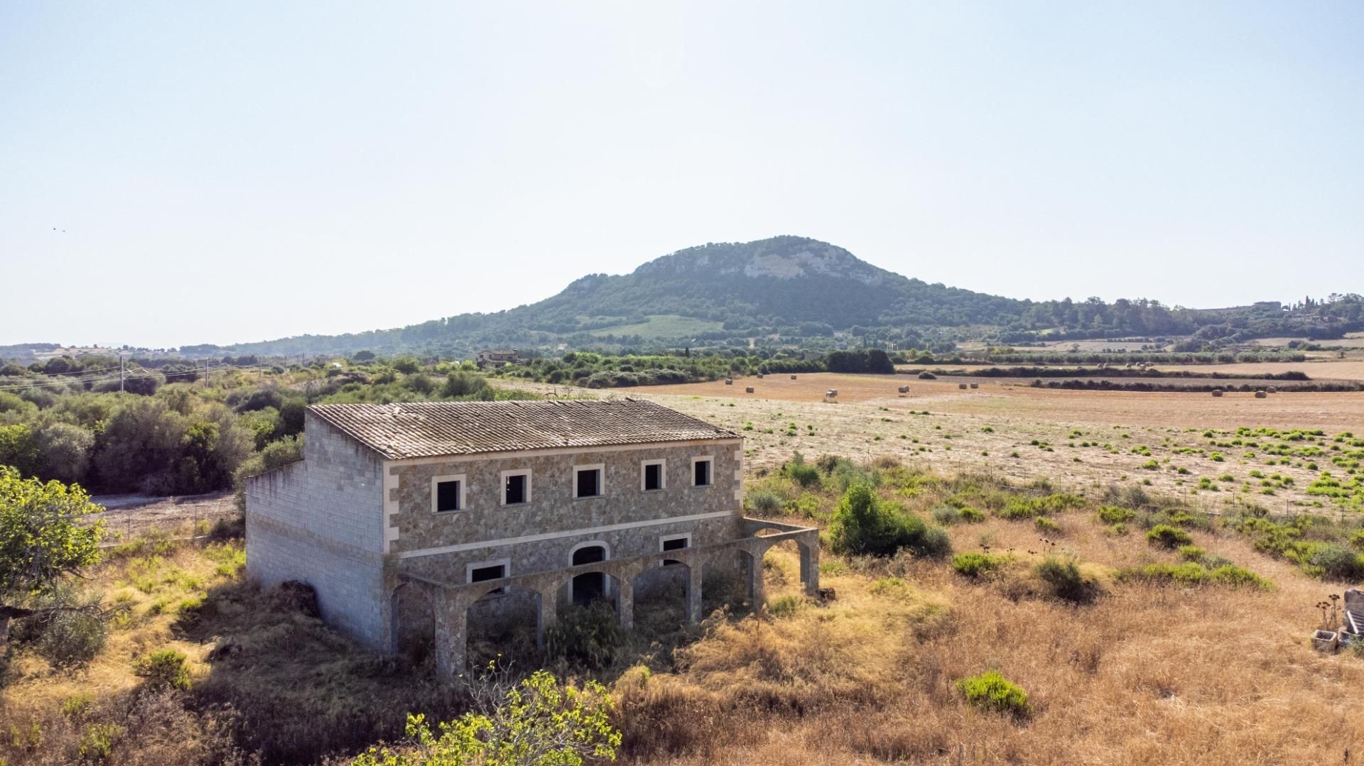 Country house for sale in Sant Joan