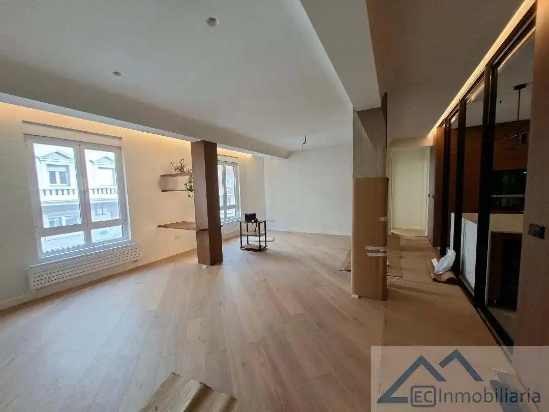 Sala de estar de Piso en venta en Santander con Calefacción y Trastero
