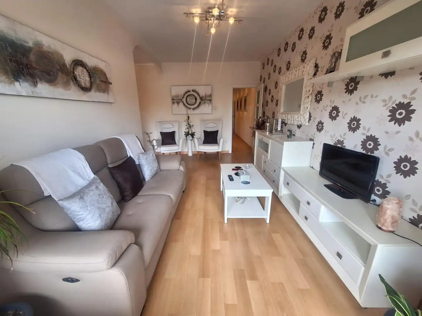 Sala de estar de Piso en venta en Sabadell con Calefacción, Parquet y Terraza