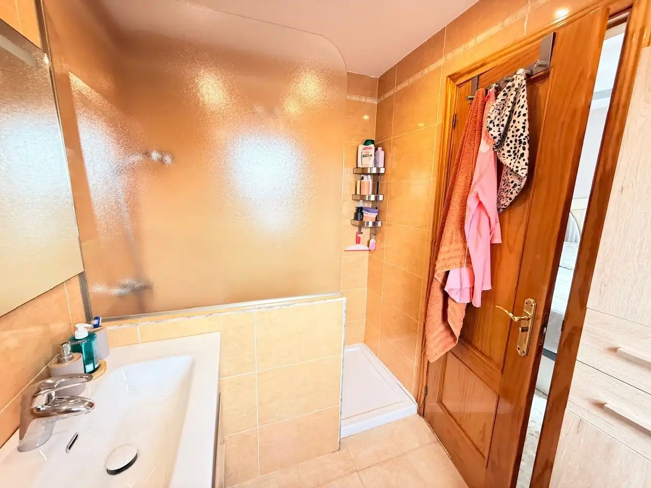 Baño de Casa adosada en venta en Vélez-Málaga con Aire acondicionado y Calefacción