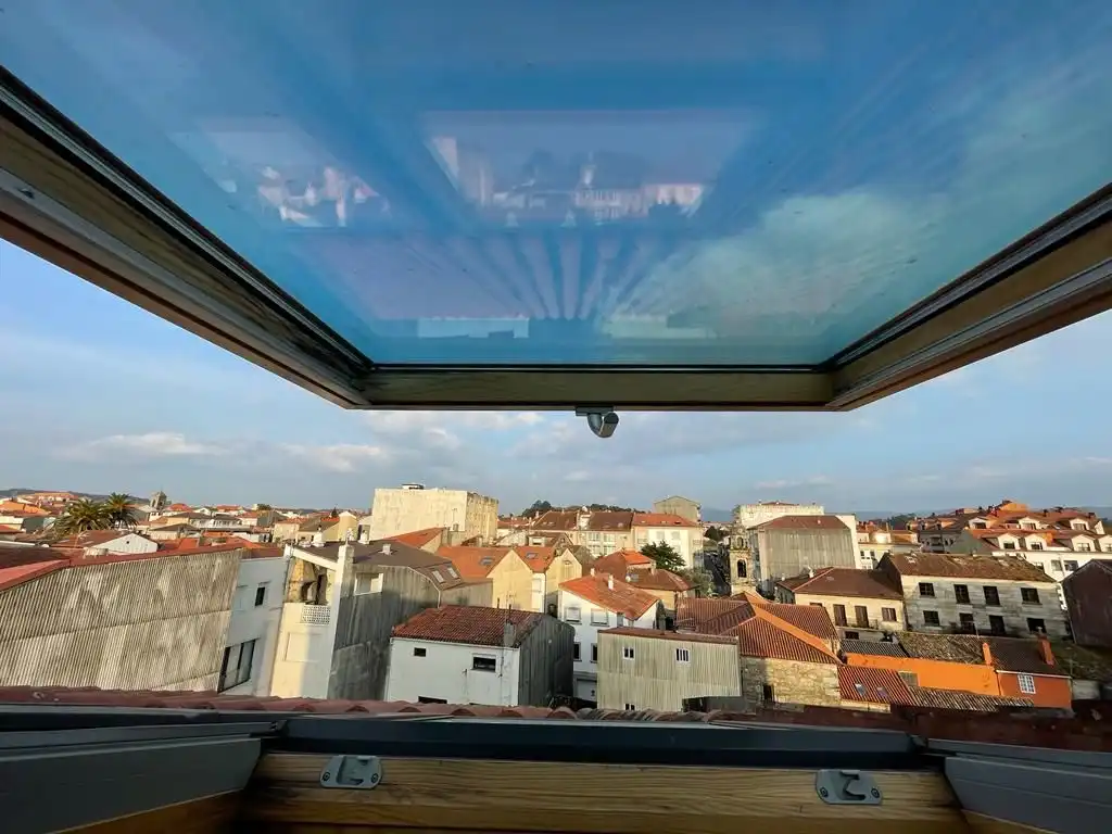 Vista exterior de Pis de lloguer en Cambados amb Parquet, Moblat i Forn