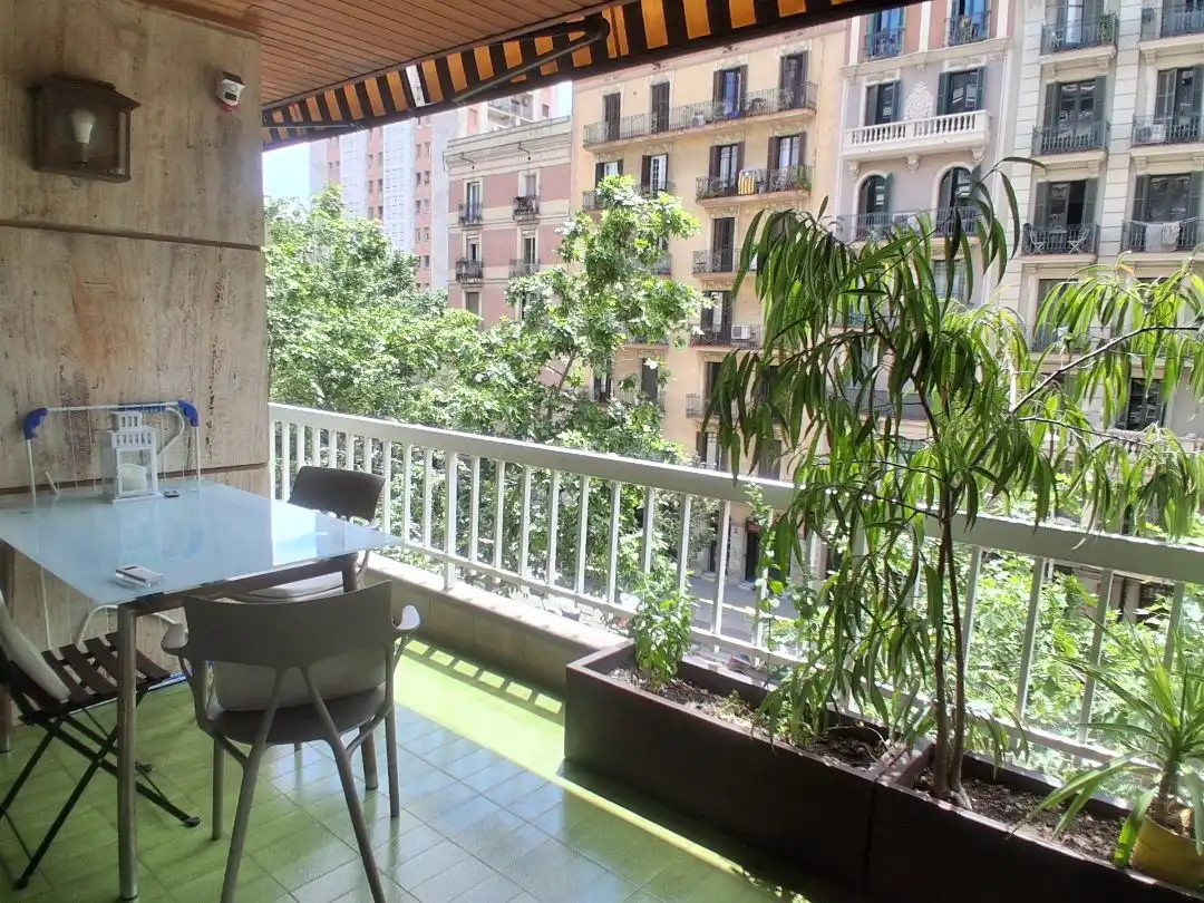 Piso con ascensor en venta en Comte d'Urgell 96-98, imagen 8