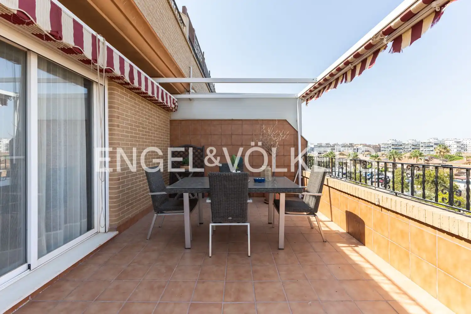 Terrace of Attic for rent in Sagunto / Sagunt  with Air Conditioner, Heating and Terrace