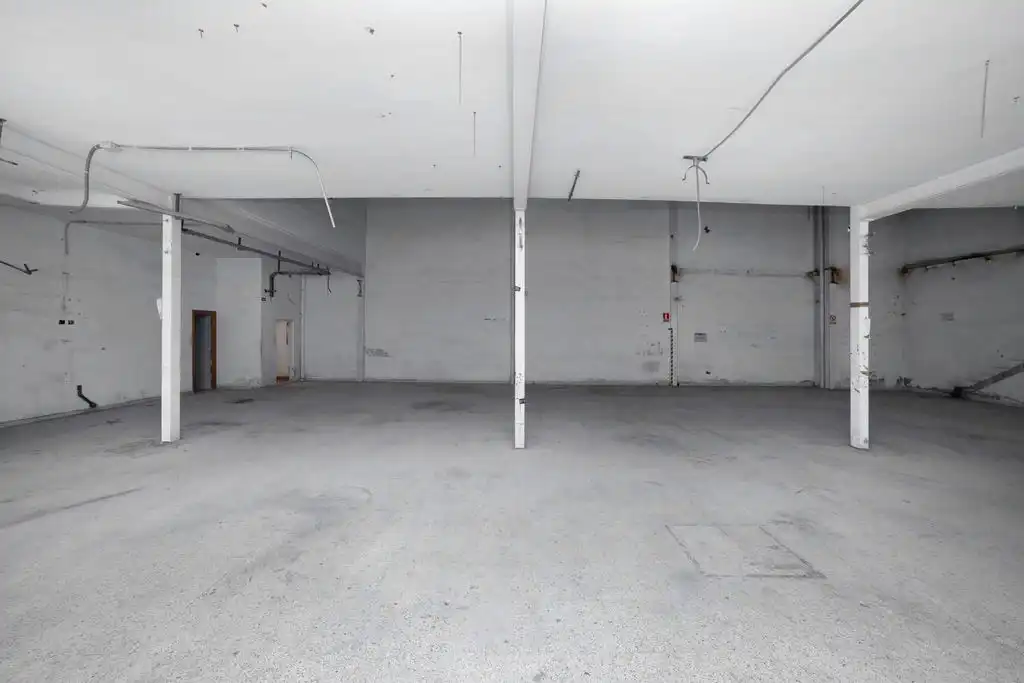 Nave industrial en venta en Elda