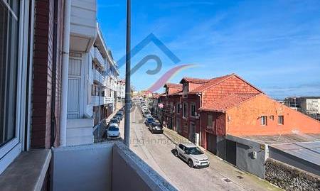 Foto 5 de Pis de lloguer a Calle Juan Guerrero Urreisti, 4, Peñacastillo - Nueva Montaña, Santander
