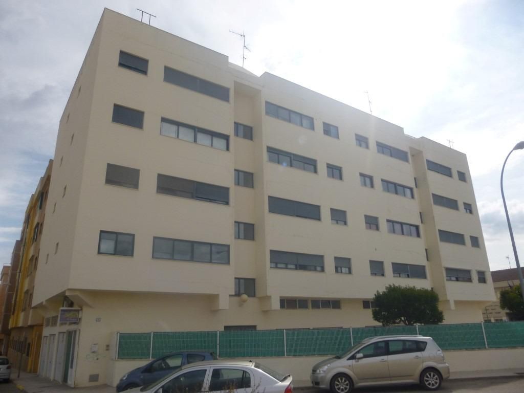 Exterior view of Flat for sale in Almansa  with Air Conditioner, Heating and Community pool