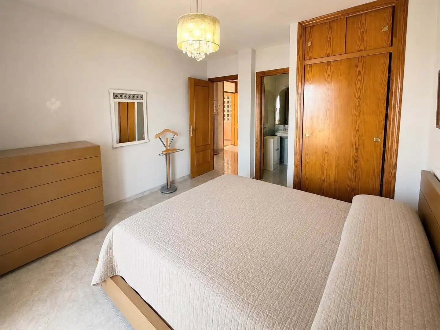 Schlafzimmer von Wohnung zum Verkauf in Roquetas de Mar mit Klimaanlage, Terrasse und Möbliert