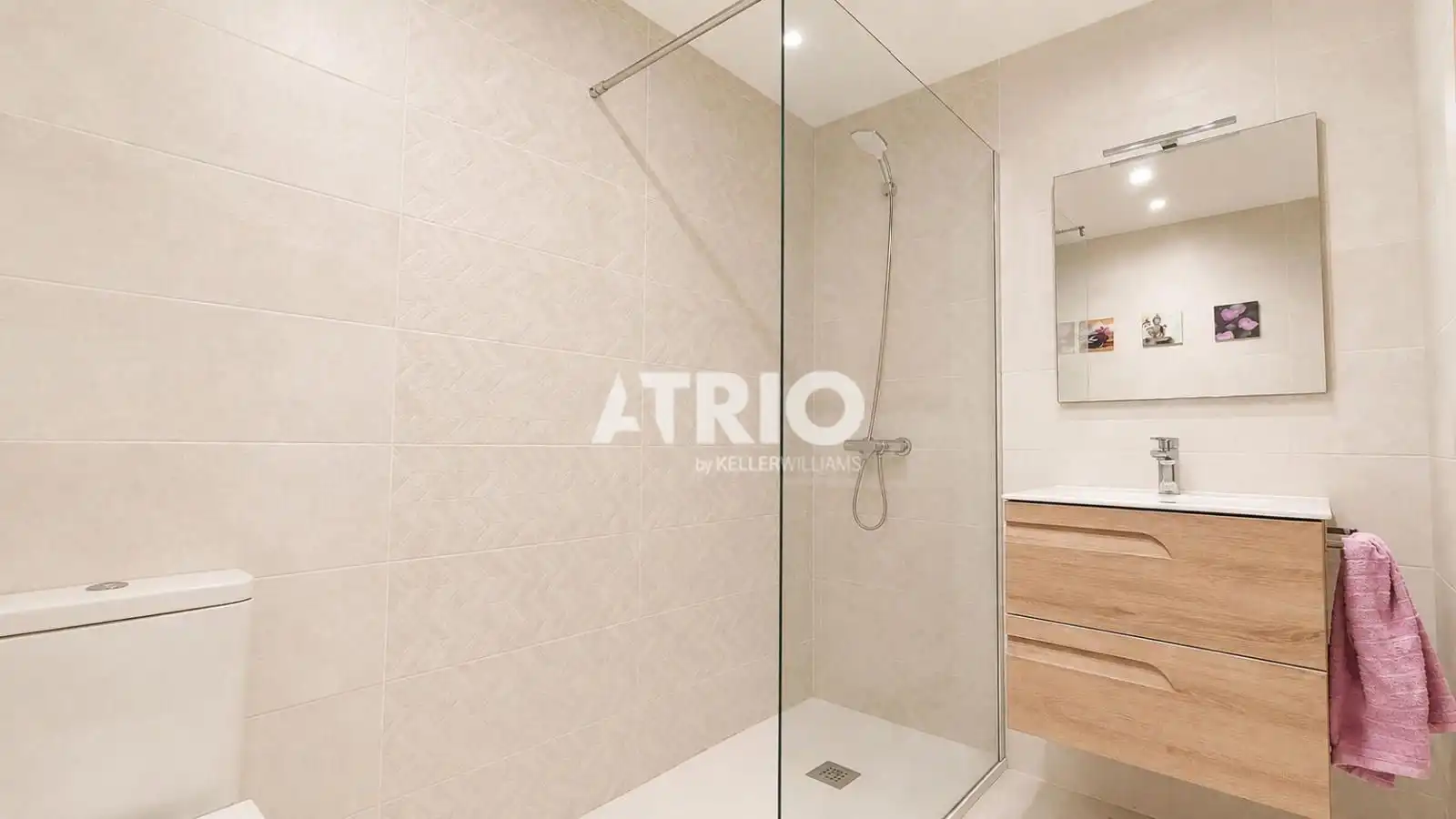 Baño de Piso en venta en  Palma de Mallorca con Aire acondicionado, Calefacción y Trastero