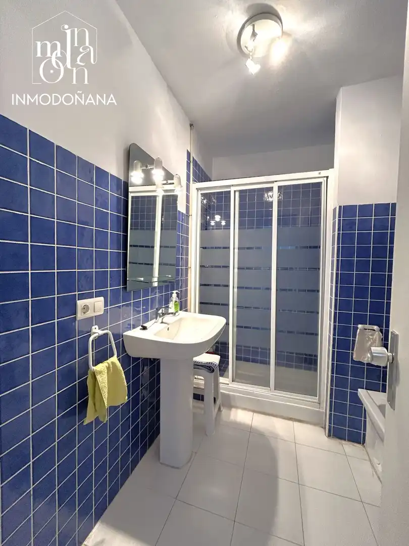 Baño de Piso en venta en Almonte con Aire acondicionado, Terraza y Amueblado