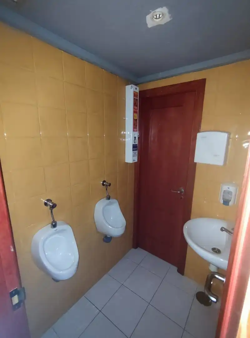 Local comercial en venda a Pasaje del Molinillo, imagen 7