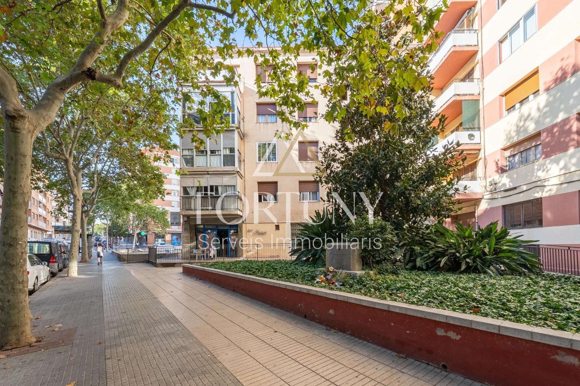 Vista exterior de Pis en venda en Reus amb Terrassa i Traster