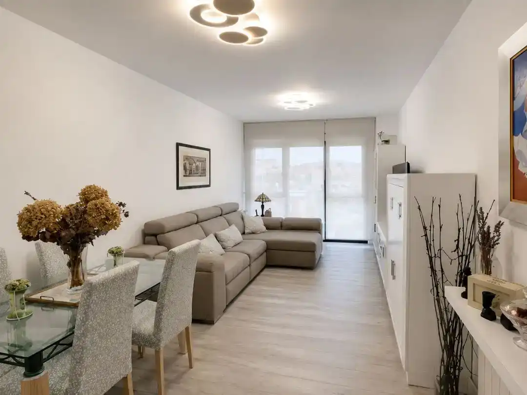 Living room of Flat for sale in Santander  with Swimming Pool and Balcony