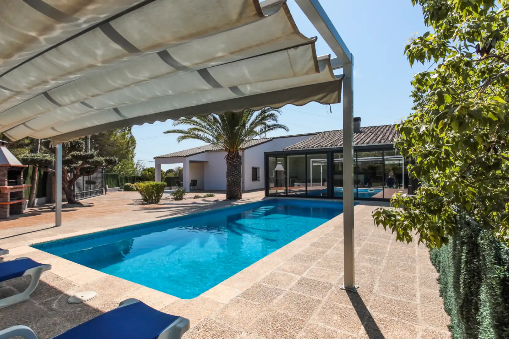 Detached house with pool for sale in Urbanitzacions, imagen 3