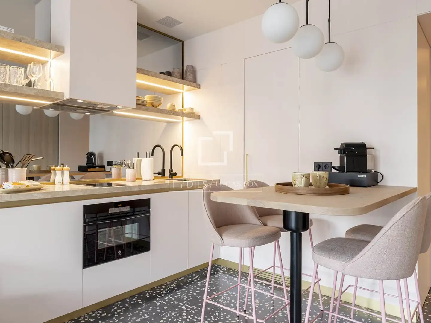 Cocina de Piso de alquiler en Barcelona con Aire acondicionado, Calefacción y Parquet