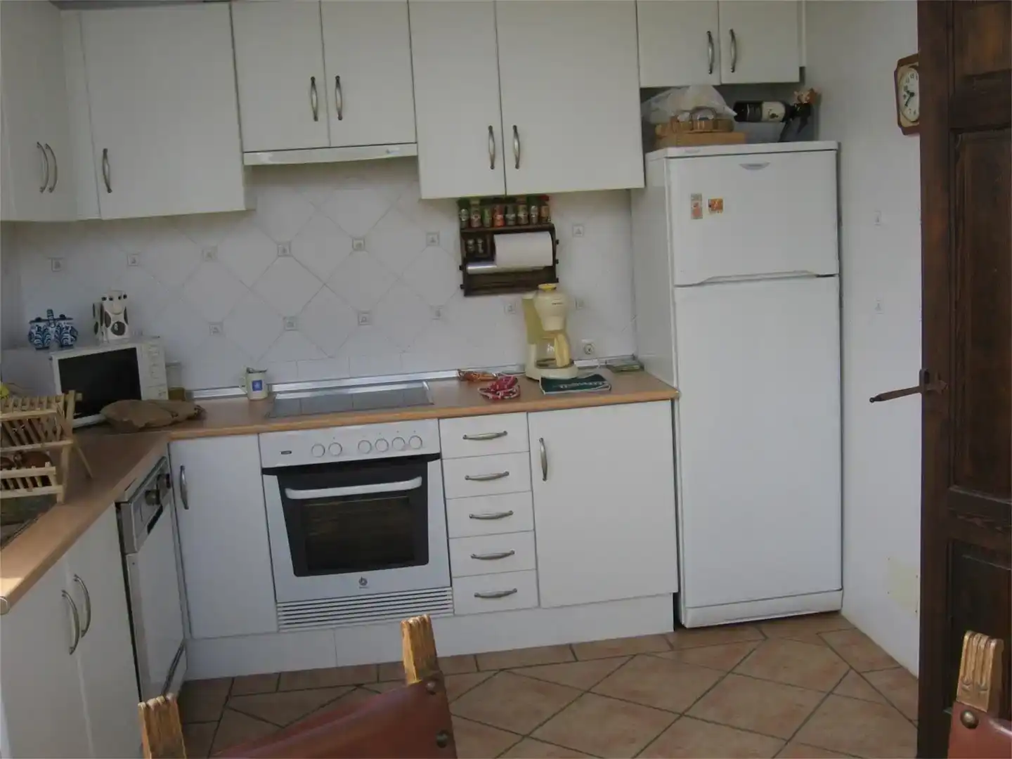 Cuina de Casa o xalet de lloguer en Ribeira amb Jardí privat, Forn i Rentadora
