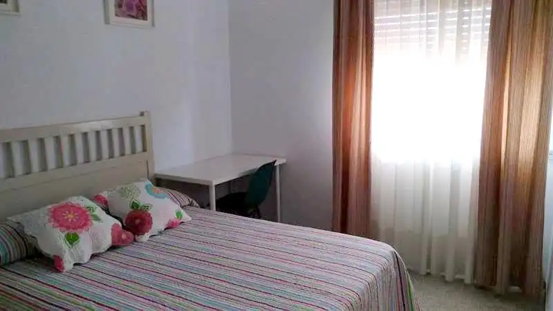Bedroom of Flat for rent in Málaga  with Air Conditioner, Heating and Terrace