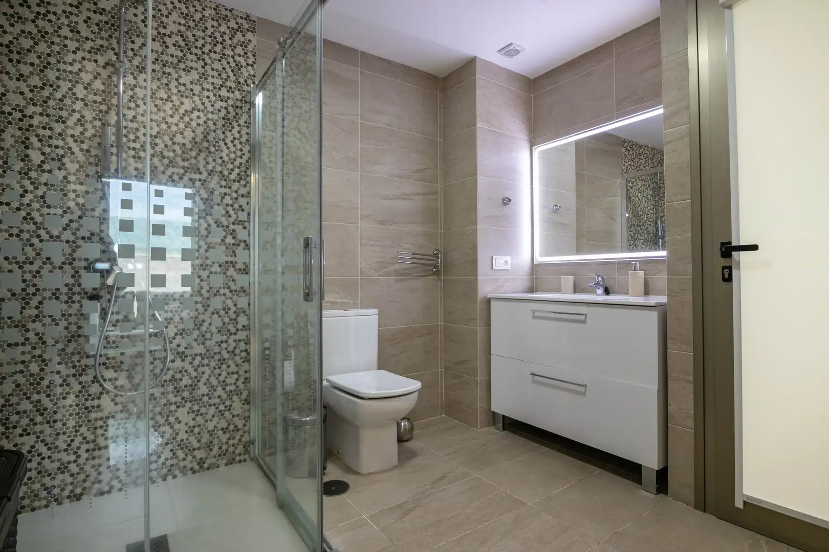 Bathroom of Houses for sale in La Orotava  with Terrace and Storage room