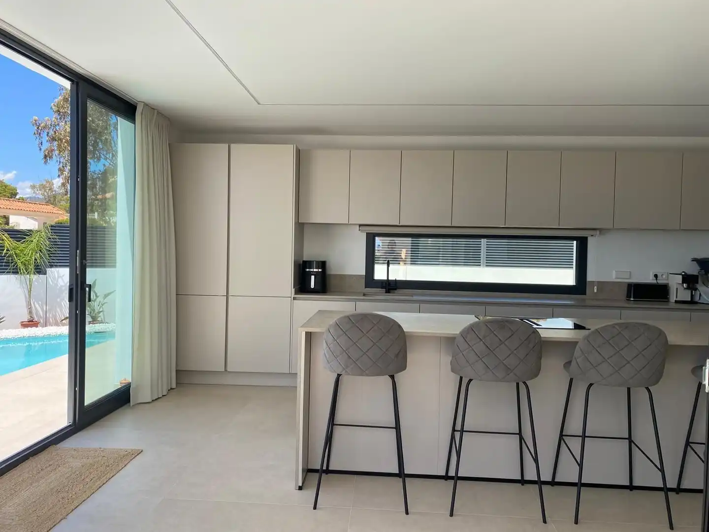 Cocina de Casa o chalet en venta en La Nucia con Aire acondicionado, Calefacción y Jardín privado
