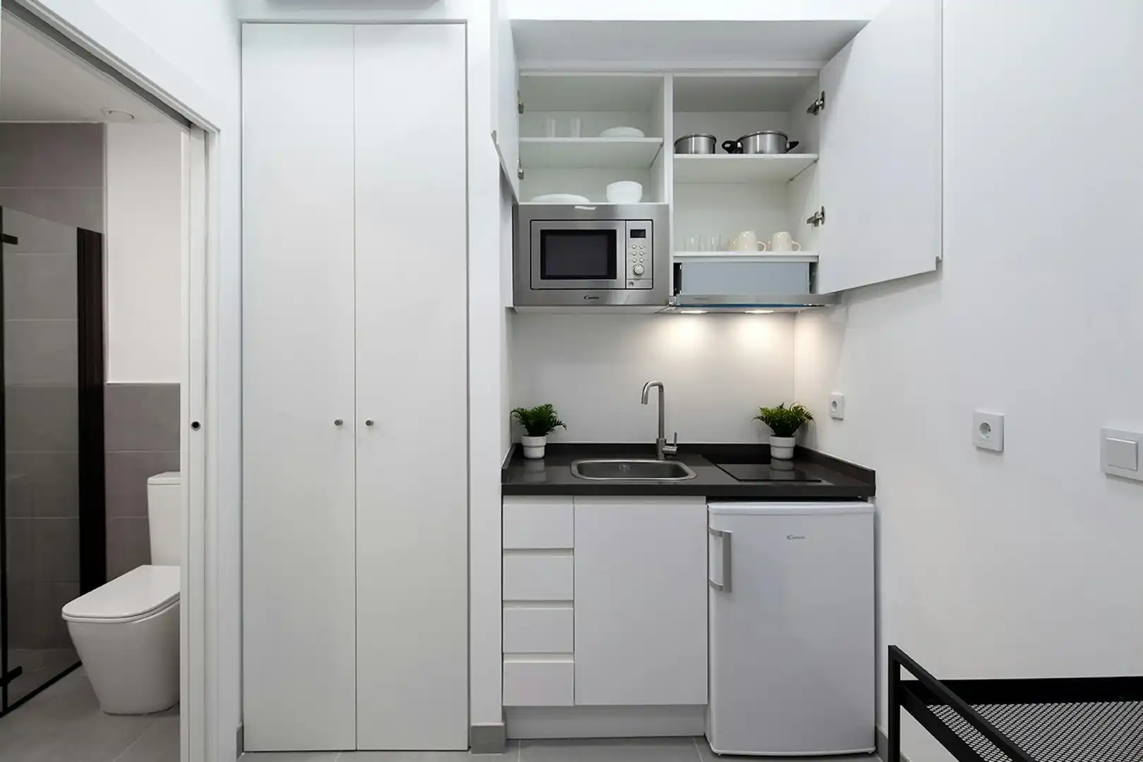 Flat for rent in N/A, Triana Casco Antiguo