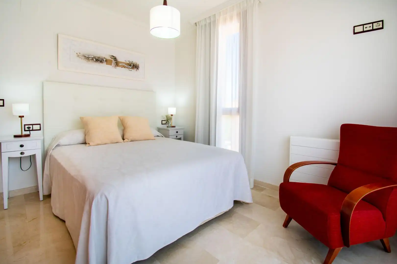 Habitación de Apartamento de alquiler en L'Alfàs del Pi con Aire acondicionado, Terraza y Amueblado