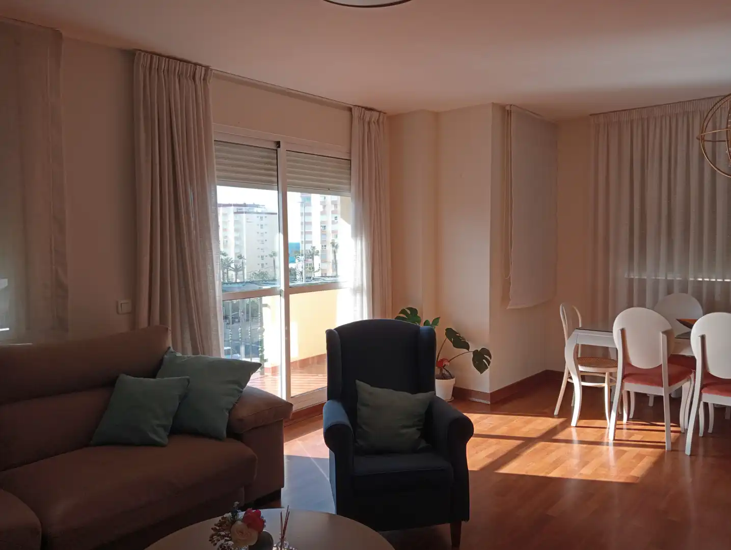 Sala de estar de Ático de alquiler en Torrox con Aire acondicionado, Terraza y Trastero