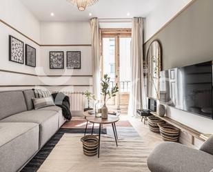 Living room of Apartment to rent in  Madrid Capital  with Air Conditioner, Heating and Furnished