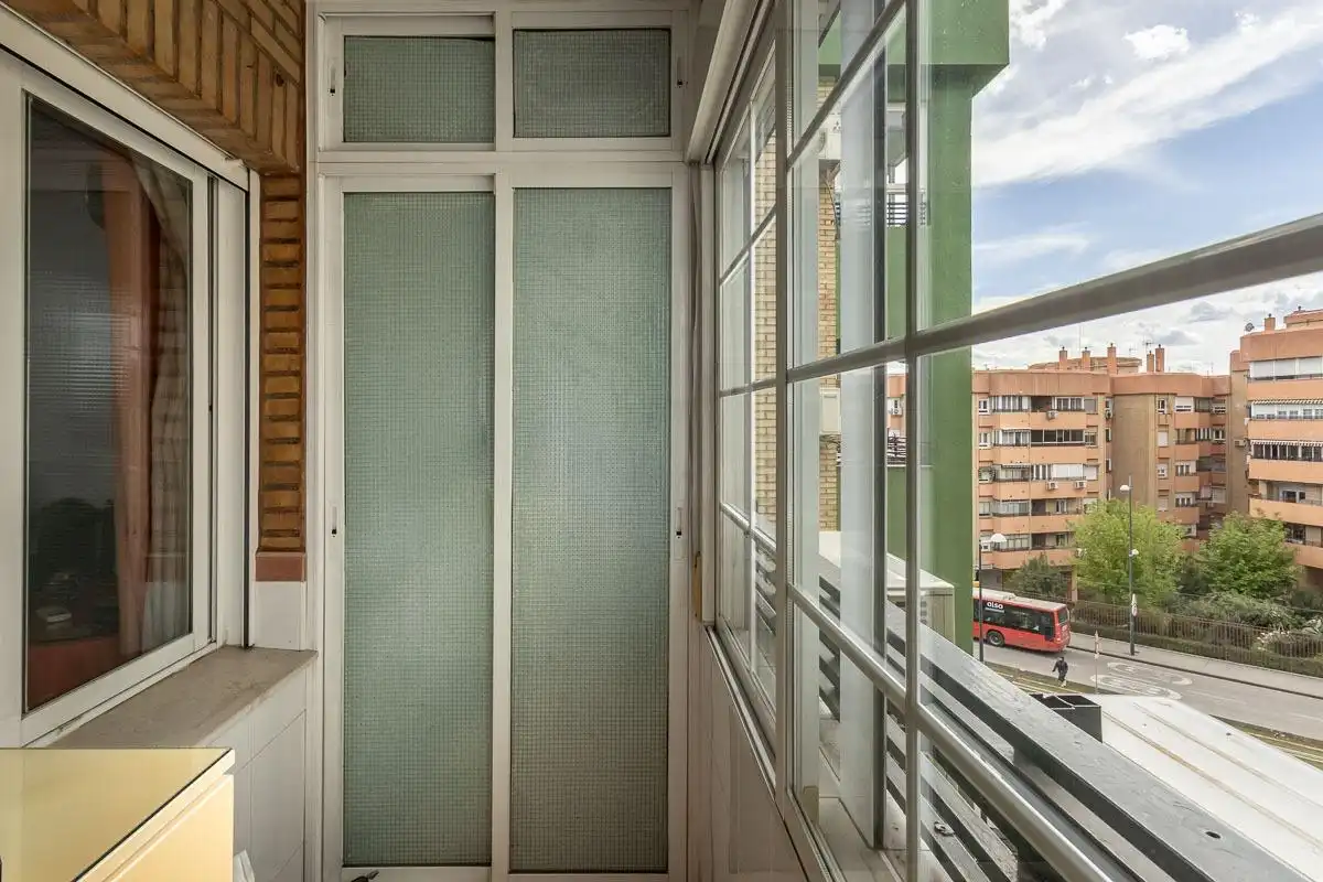 Flat with lift for sale in Calle ARQUITECTO JIMENEZ LACAL, imagen 13