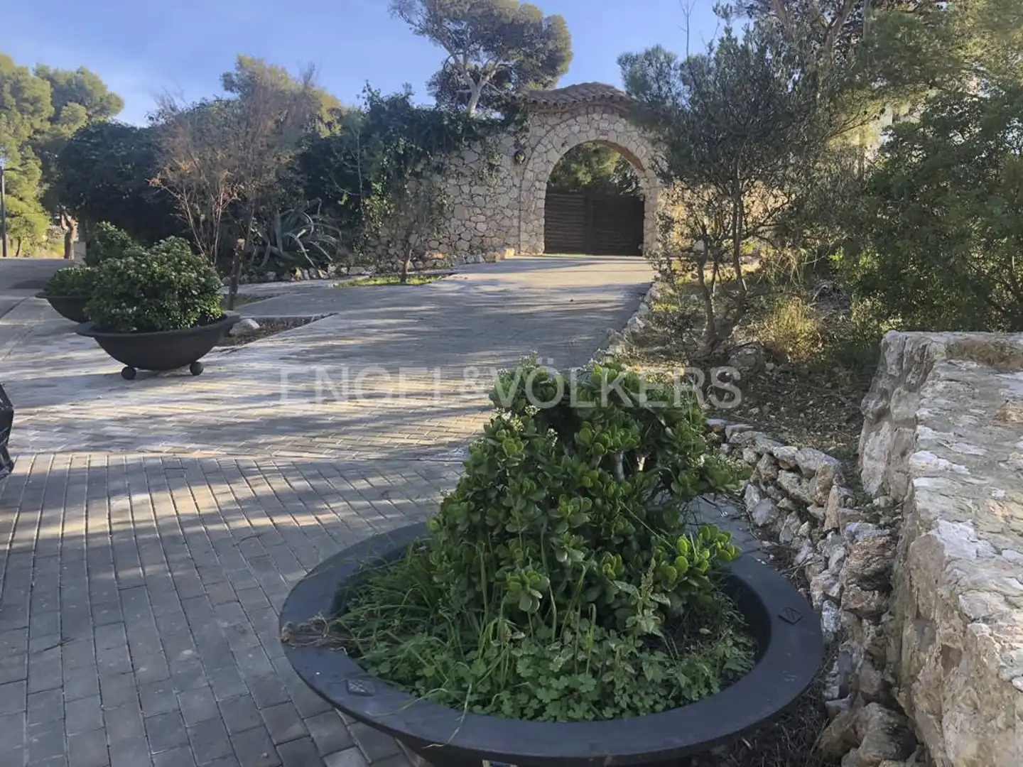 Vista exterior de Casa o xalet en venda en Sitges amb Calefacció, Jardí privat i Terrassa