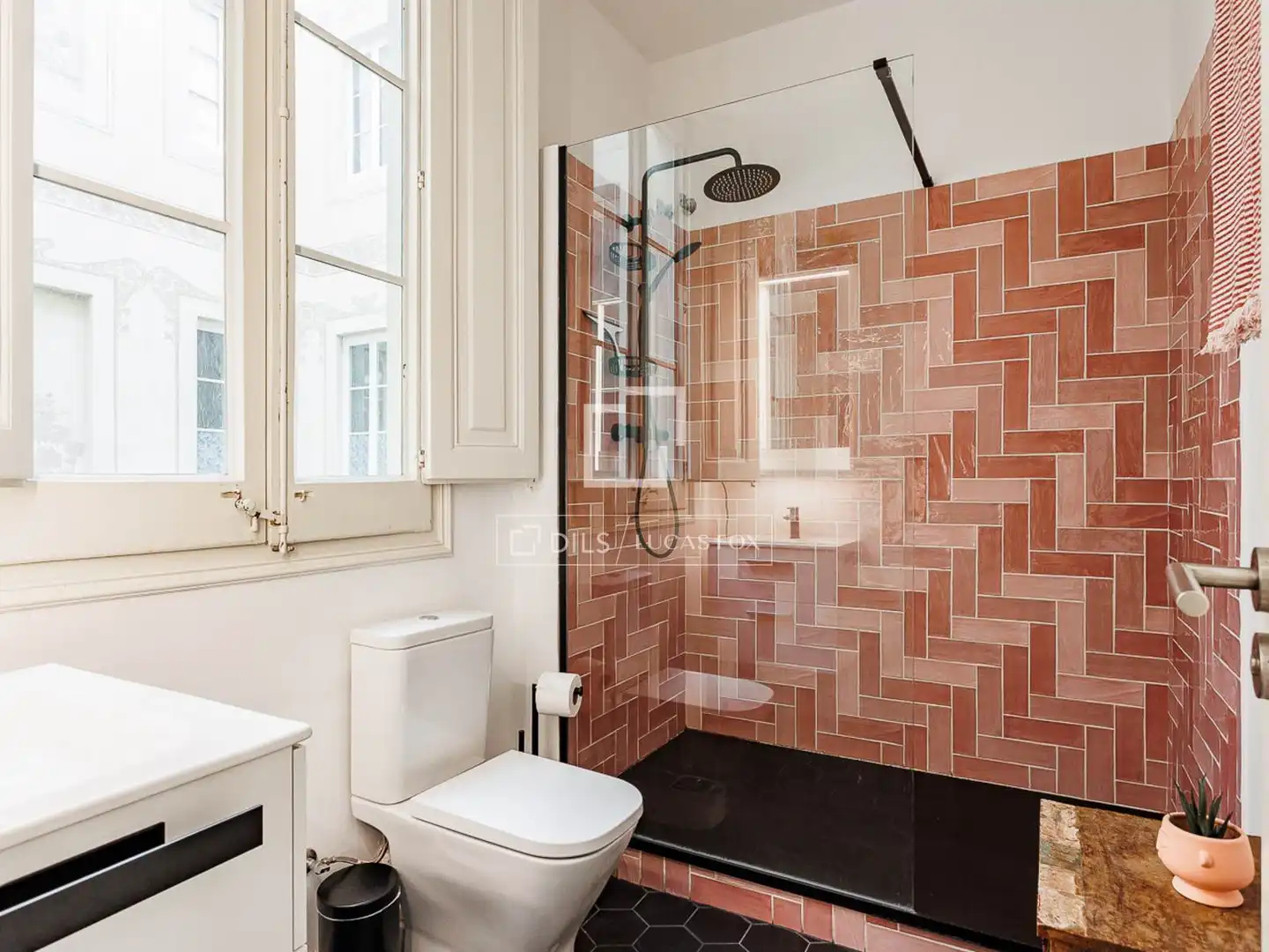 Baño de Piso en venta en Barcelona con Aire acondicionado y Balcón