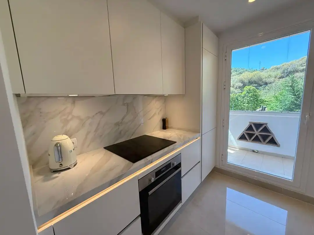 Flat with lift for sale in Elviria - Cabopino, imagen 15