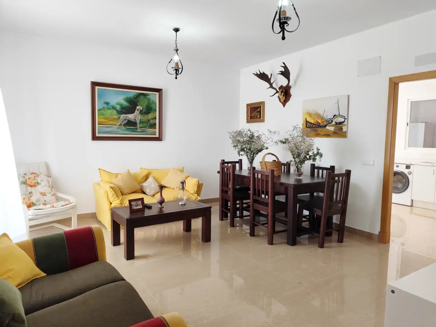 Sala de estar de Casa o chalet de alquiler en Sanlúcar de Barrameda con Terraza, Piscina y Amueblado