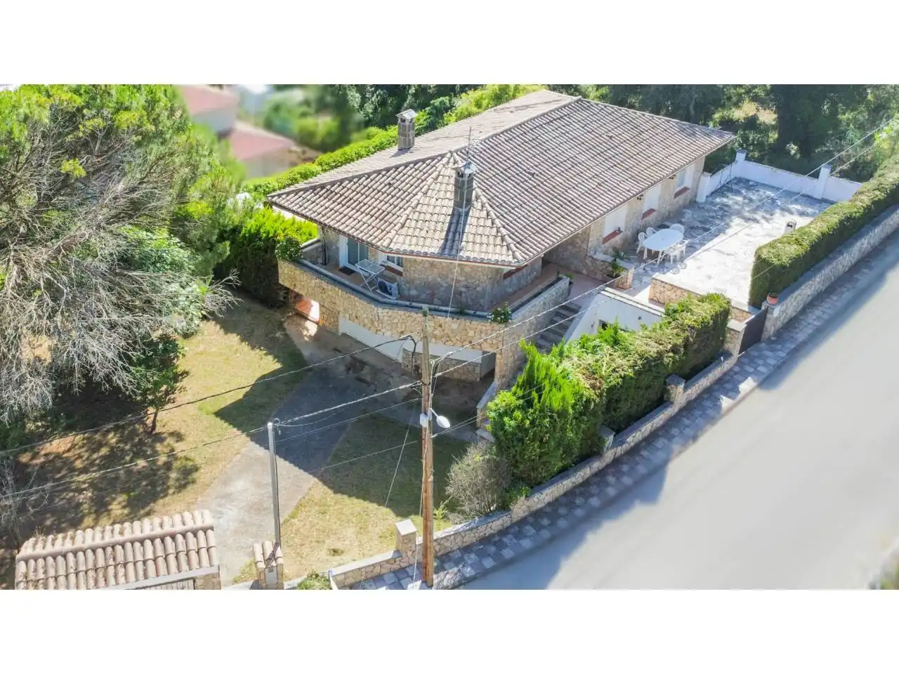 Vista exterior de Casa o xalet en venda en Vidreres amb Aire condicionat, Calefacció i Jardí privat