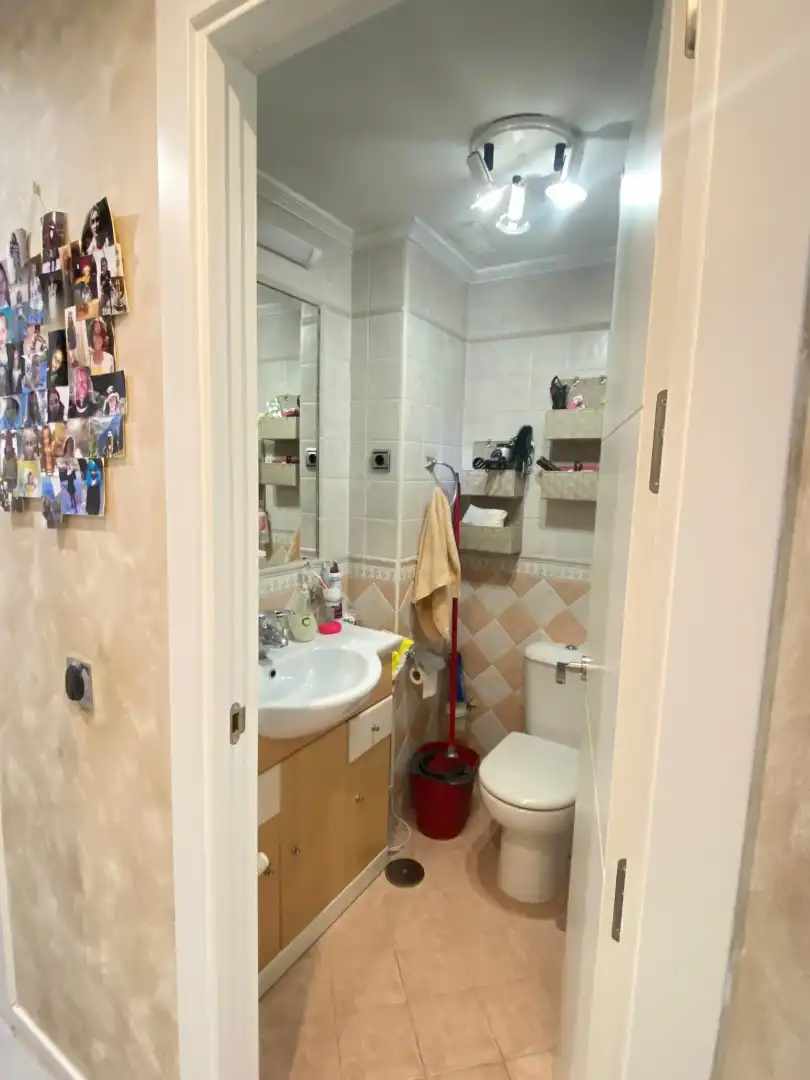 Baño de Dúplex en venta en Fuenlabrada con Aire acondicionado, Calefacción y Trastero