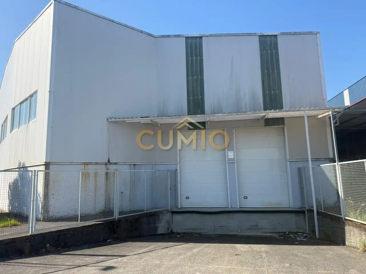 Business premises for sale in Arbo, imagen 2