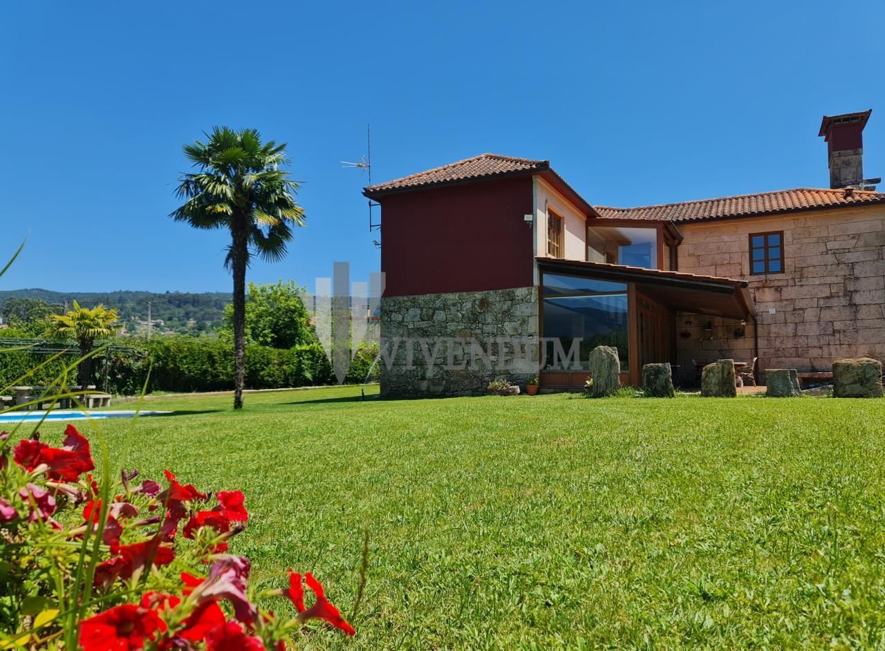 Jardí de Casa o xalet en venda en A Cañiza   amb Calefacció, Jardí privat i Terrassa