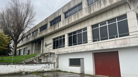 Foto 2 von Fabrikhallen zur Miete in Avenida Da Praia, Oseiro, Arteixo