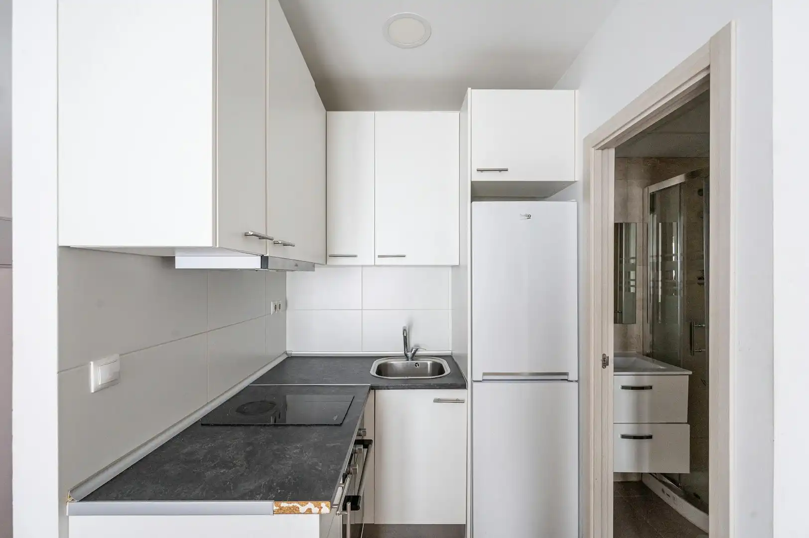 Cocina de Piso de alquiler en Madrid con Aire acondicionado, Amueblado y Lavadora