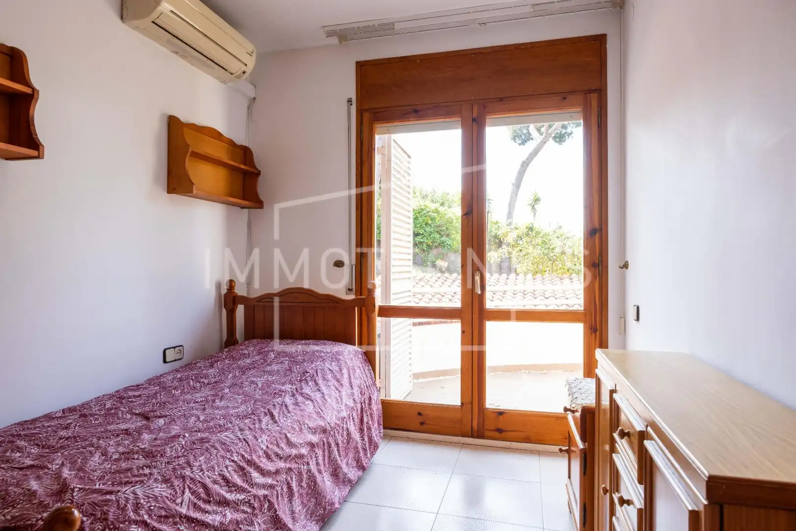 Dormitori de Casa o xalet en venda en Arenys de Munt amb Aire condicionat, Calefacció i Jardí privat