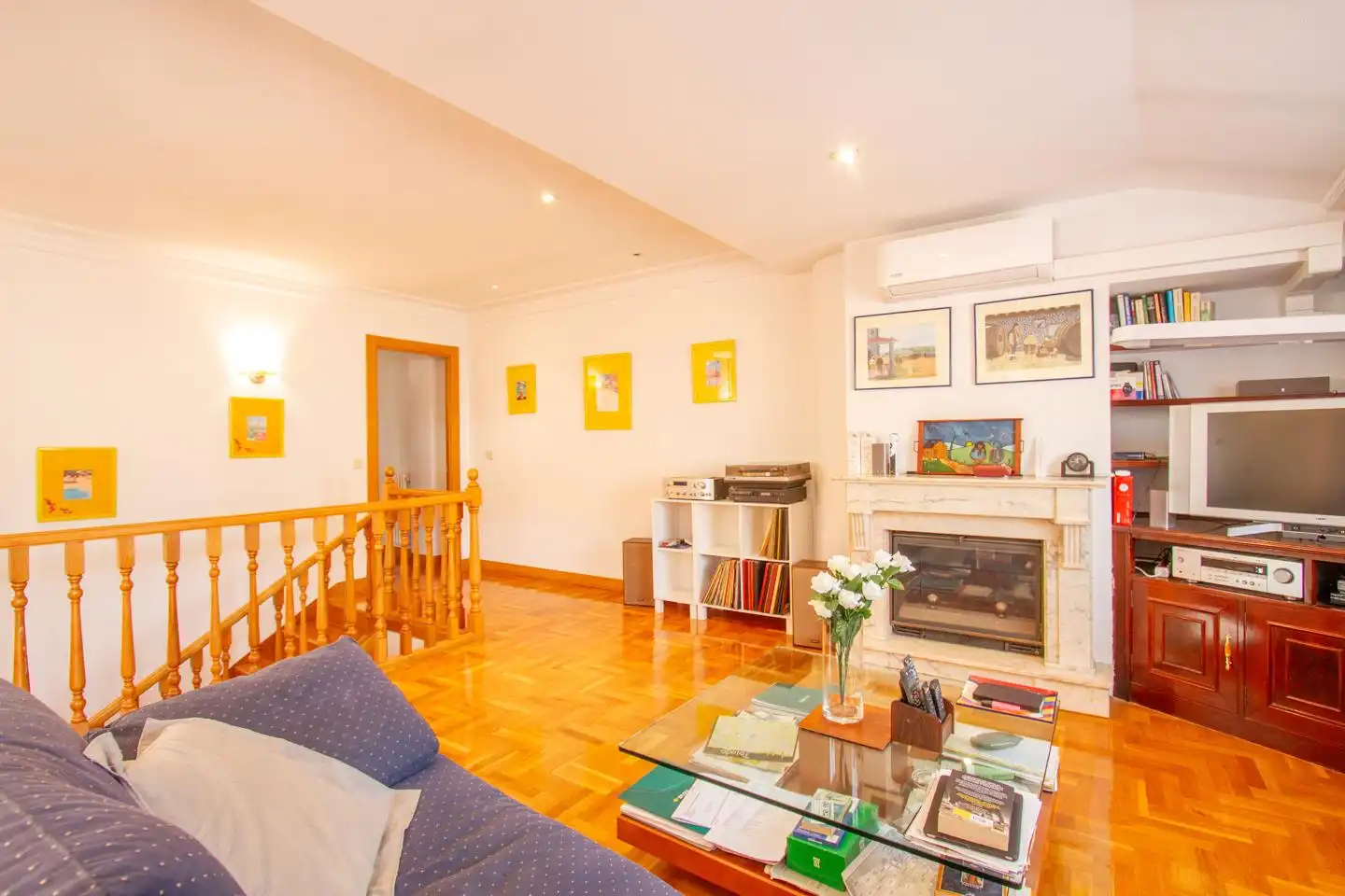 Wohnzimmer von Maisonette zum Verkauf in Villava / Atarrabia mit Klimaanlage, Heizung und Terrasse